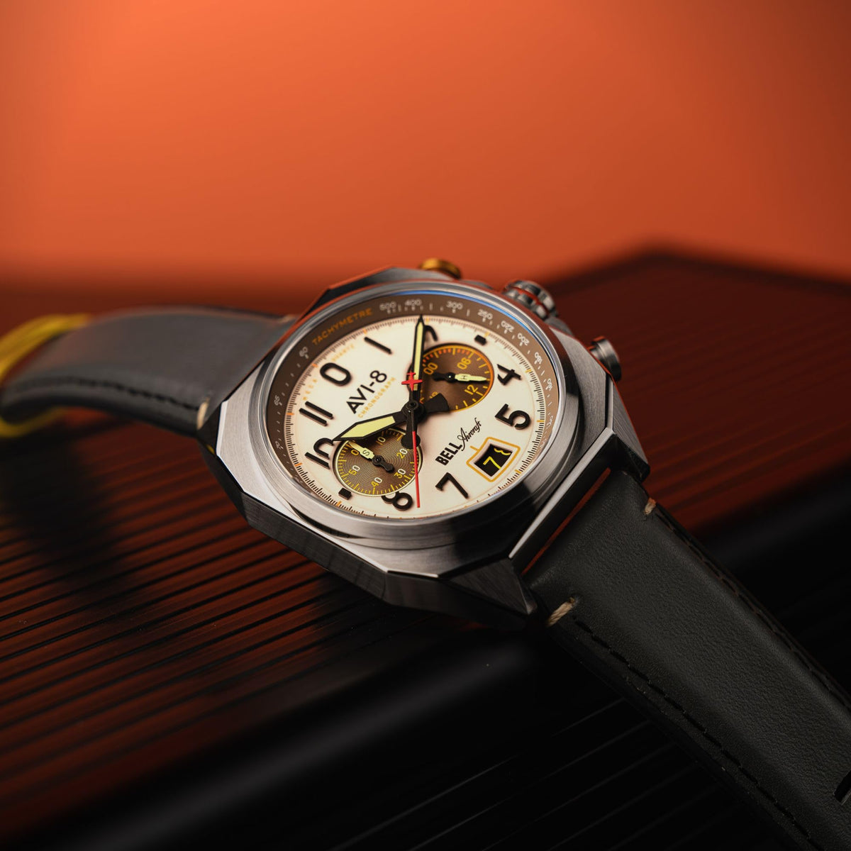 41mm Chronograph Watch with Leather Strap G86915