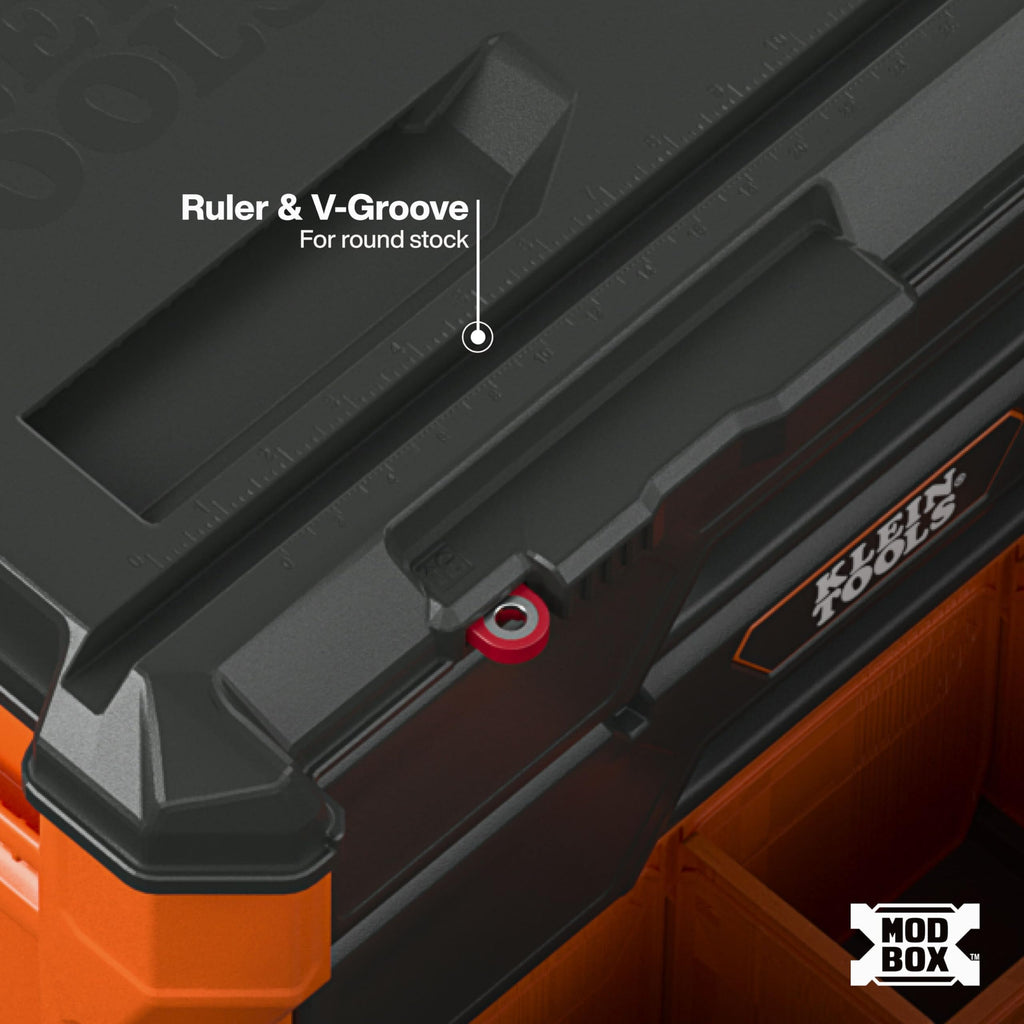 Three Drawer Rolling Toolbox B73655