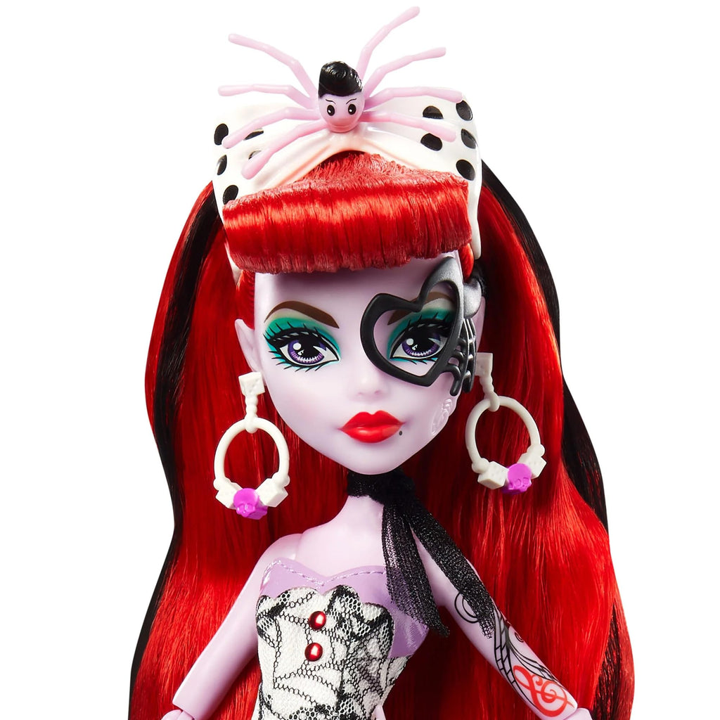 Operetta Doll D28750