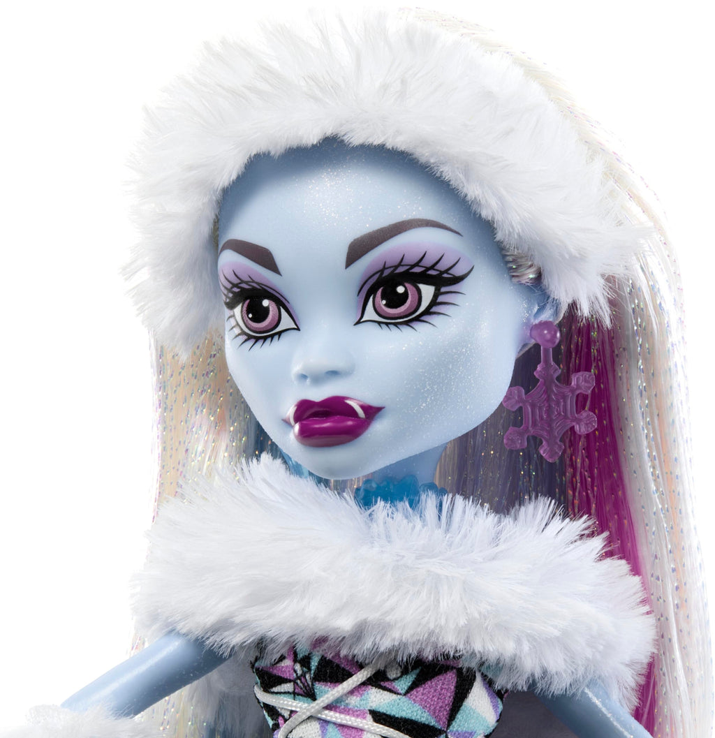 Monster High Doll with Doll Stand, Diary & Pet S945