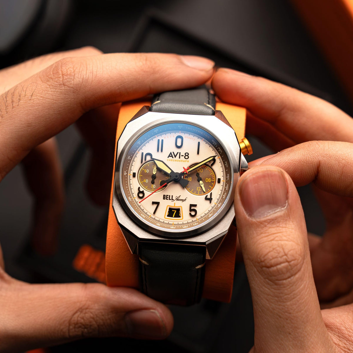 41mm Chronograph Watch with Leather Strap G86915